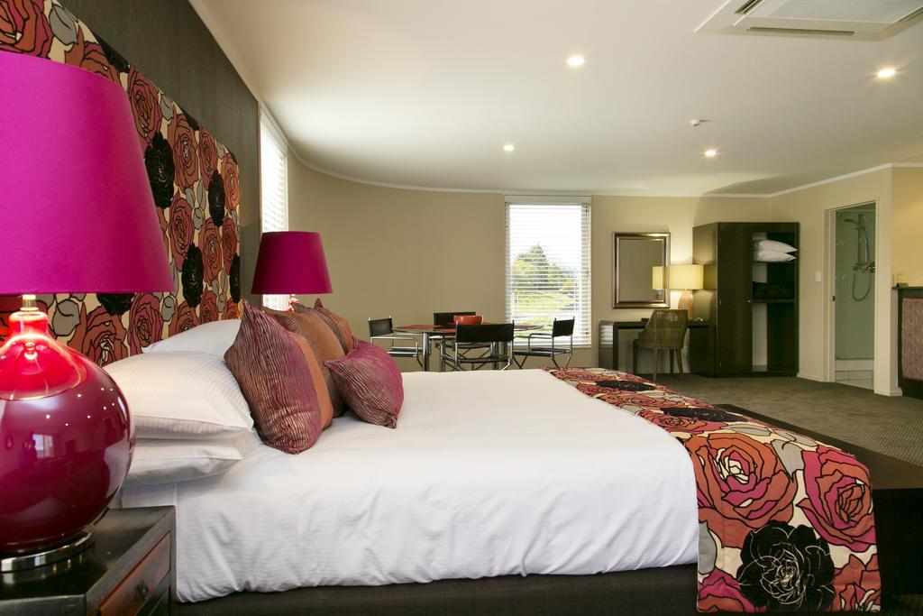 The Cove- On The Lake Taupo Ruang foto