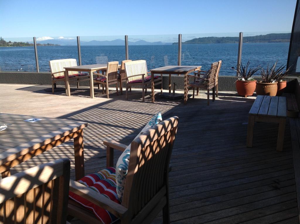 The Cove- On The Lake Taupo Bagian luar foto